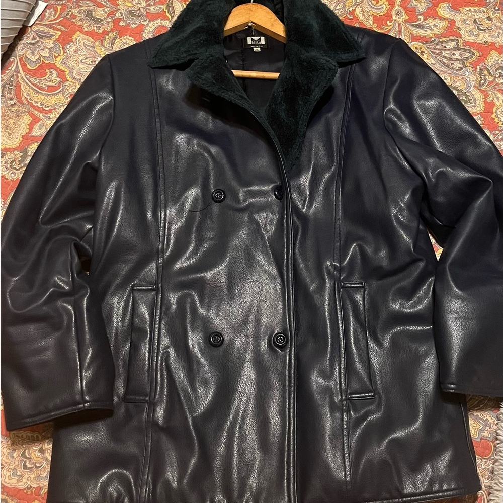 Blue Teddy Jacket with Fuzzy Texture and Smooth Lining